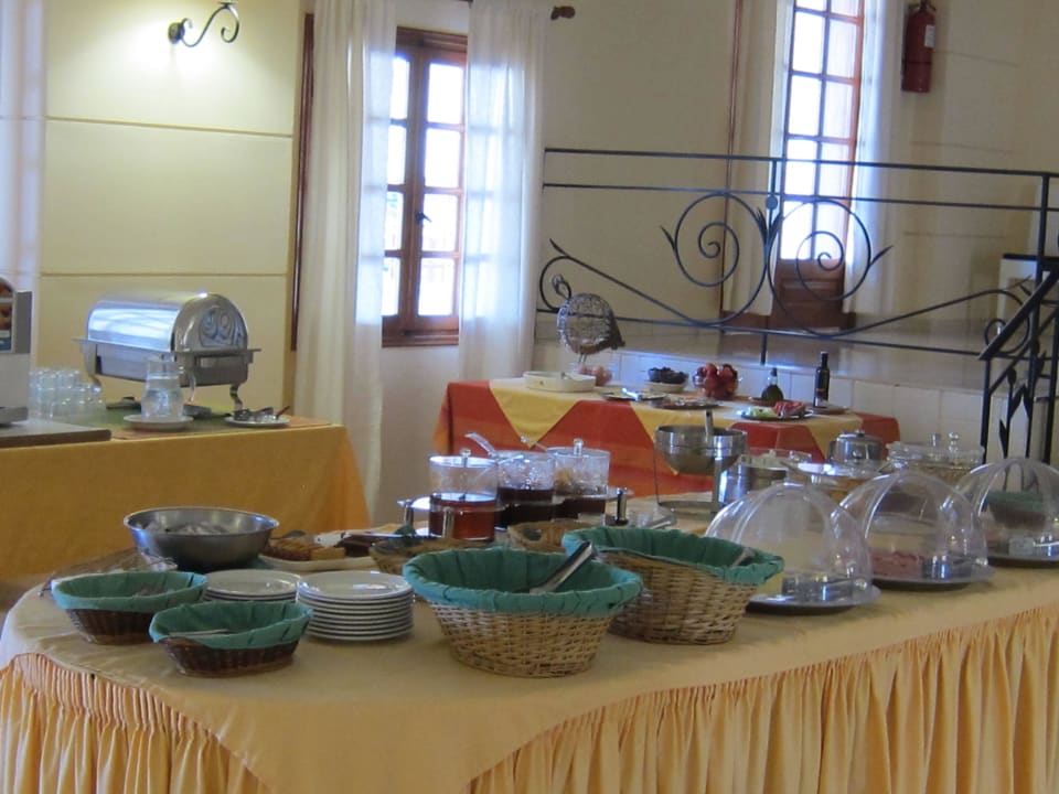Frühstücksbuffet lecker! Hotel Navarone