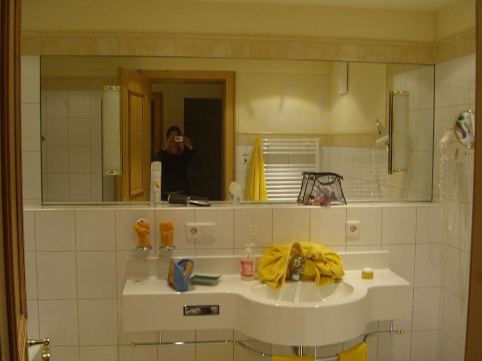 Badezimmer Adler Inn Tyrol Mountain Resort superior
