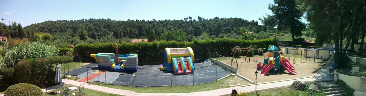 Einer der Kinderberreiche Hotel Chrousso Village