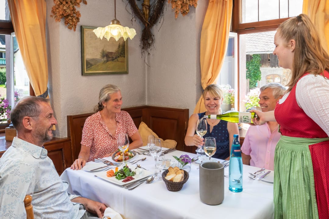 Gastro Goldener Adler Oberried - Hotel & Appartements