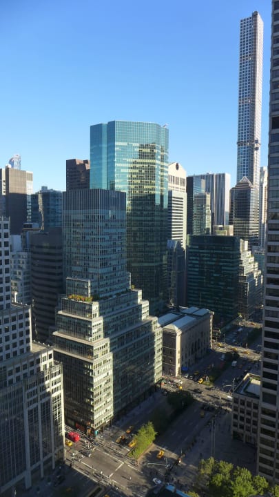 Blick aus 29. Stock Richtung Uptown bei Tag The Waldorf Astoria New York