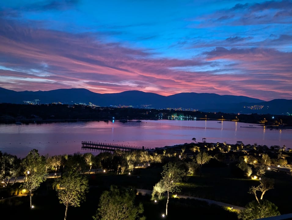 Ausblick Anda Barut Collection