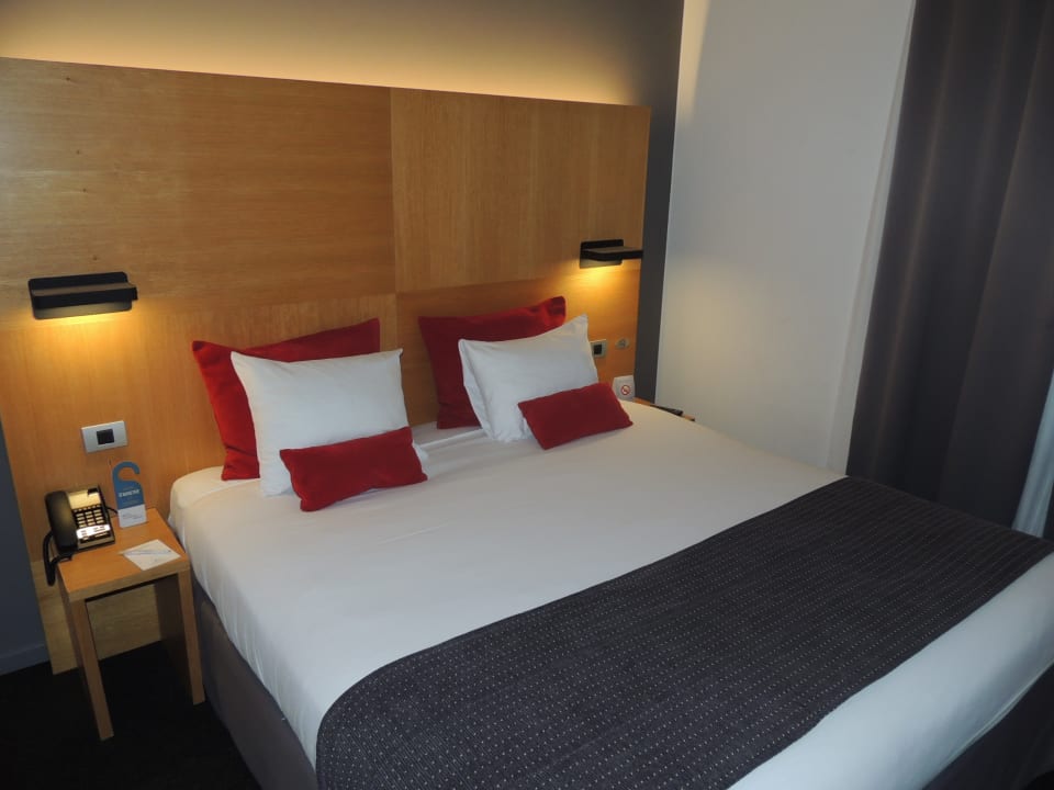 Zimmer Hotel de la Couronne