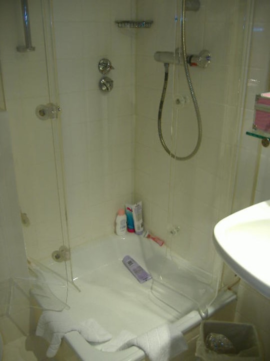 Badezimmer Park Hotel am Berliner Tor