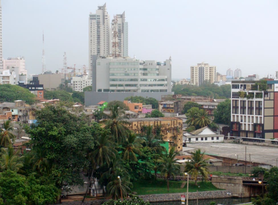 Ausblick von unserem Zimmer Ramada by Wyndham Colombo