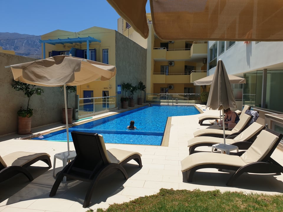Pool Hotel Corissia Princess