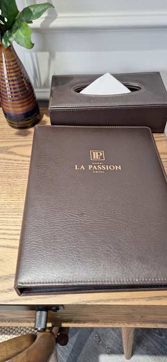 Zimmer La Passion Hanoi Hotel & Spa