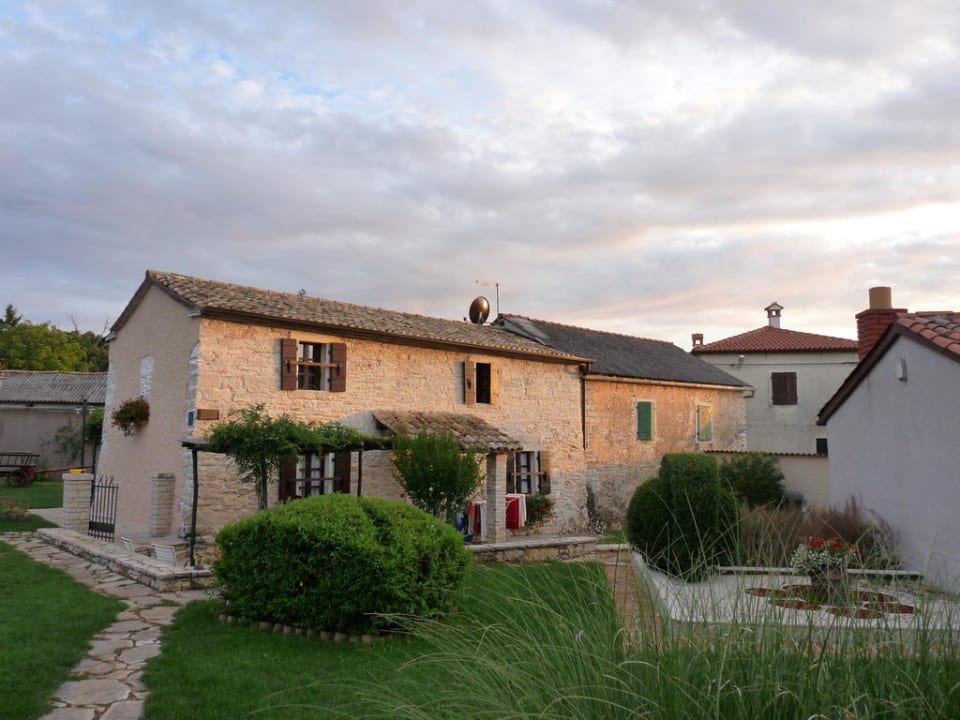 Blick auf das Gästehaus Haus Stari dor