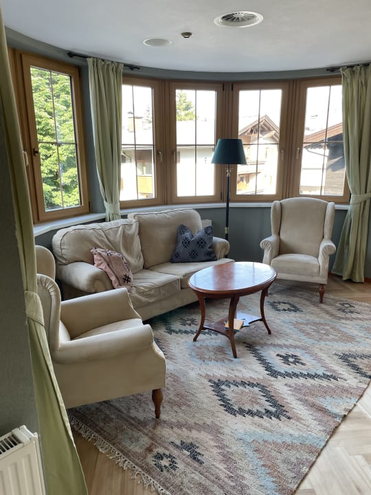 Lobby Boutique Hotel Bellevue Lermoos