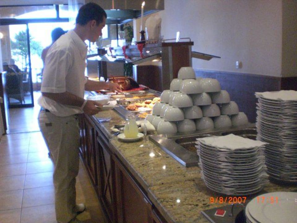 Hauptgericht- Buffet HVD Riviera Beach