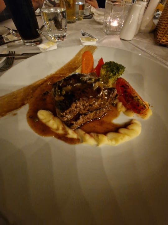 Gastro Crystals Beach Resort Belle Mare, a member of Radisson Individuals