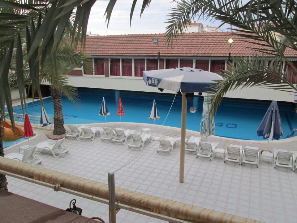 Pool am Tag Cinar Family Suite Hotel