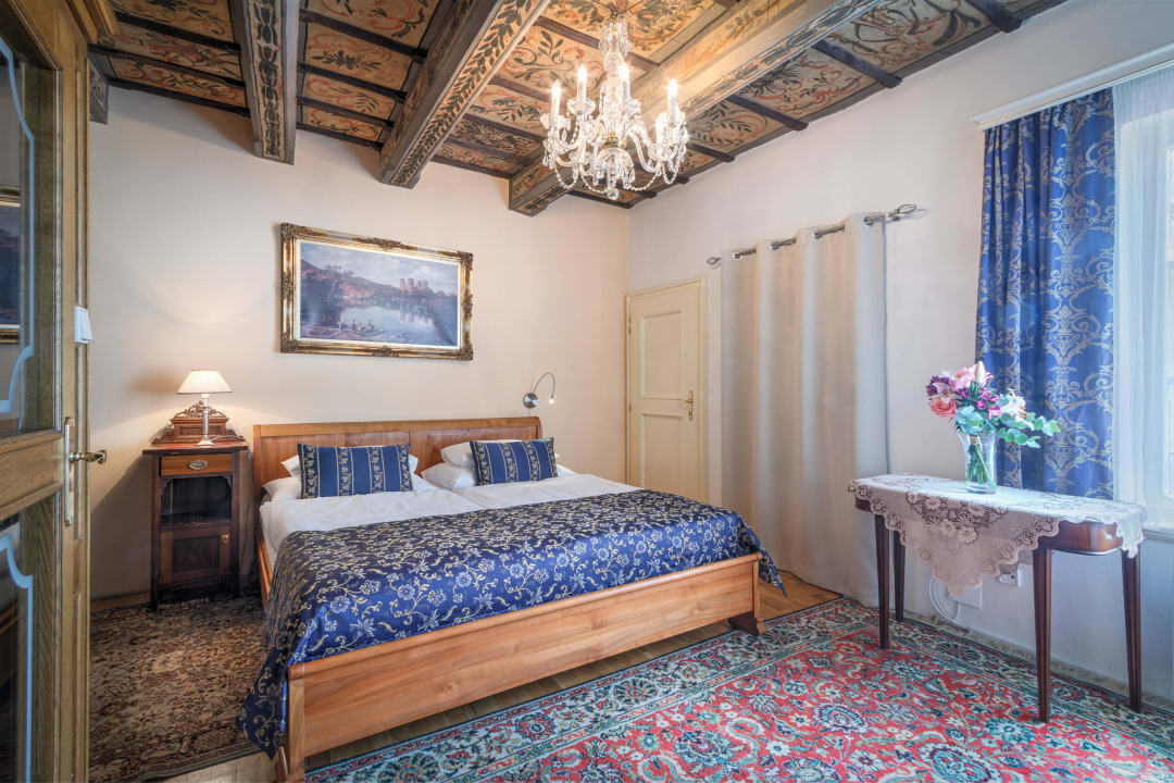 Rooms Red Lion Hotel