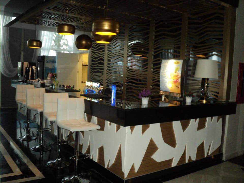 Lobbybar Palm World Side Resort & Spa