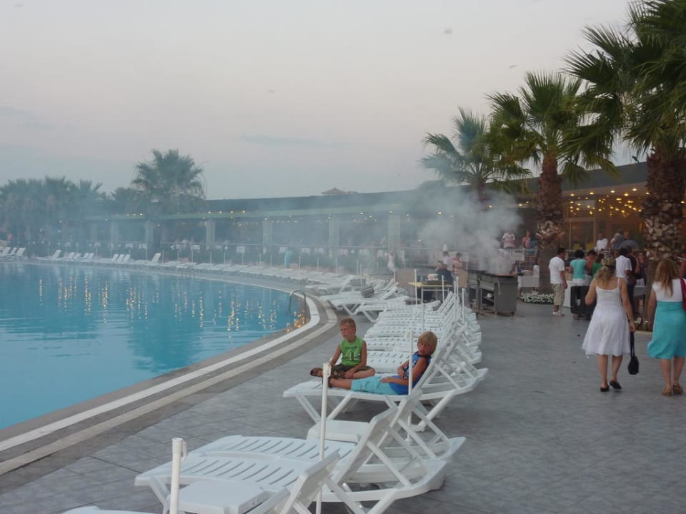 Grillabend des Hotels VONRESORT Golden Beach