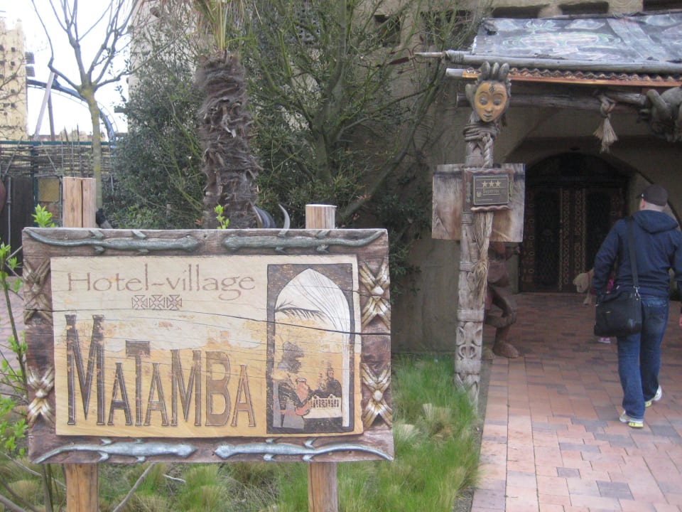Eingang zum Hotel Hotel Matamba - Phantasialand Erlebnishotel