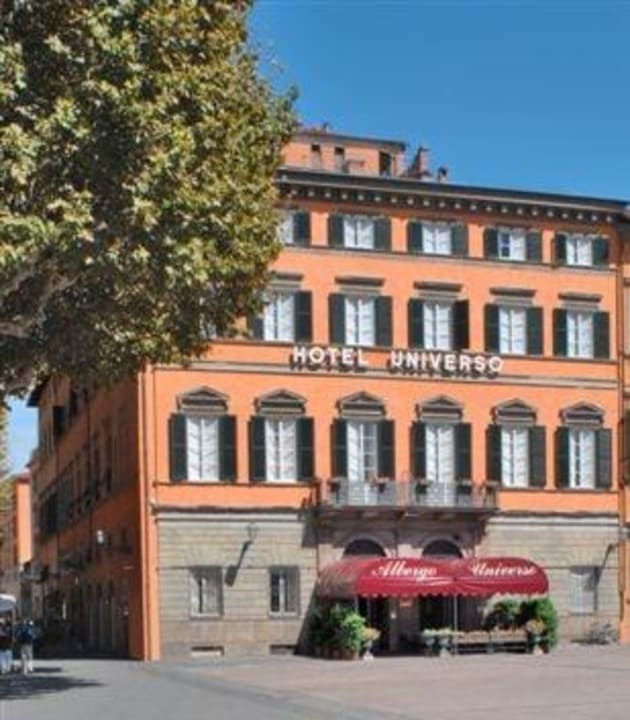 Front View Grand Universe Lucca, Autograph Collection