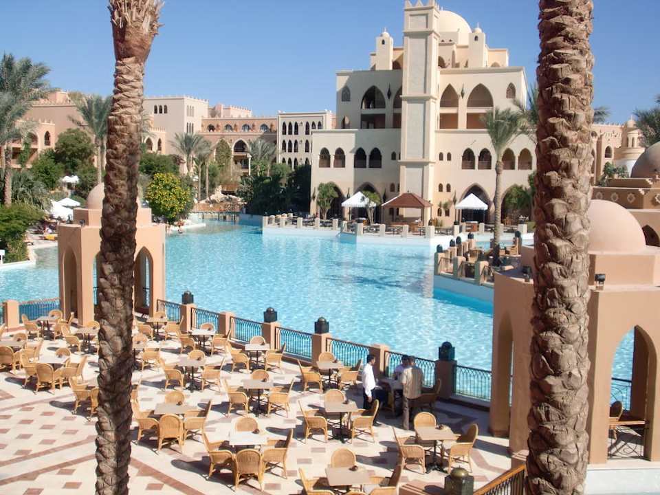 Blick zum Discovery Makadi Palace