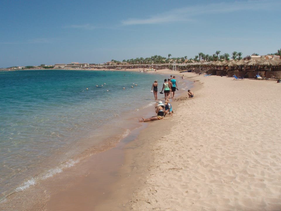 Fast Menschenleer Jaz Makadi Oasis Resort