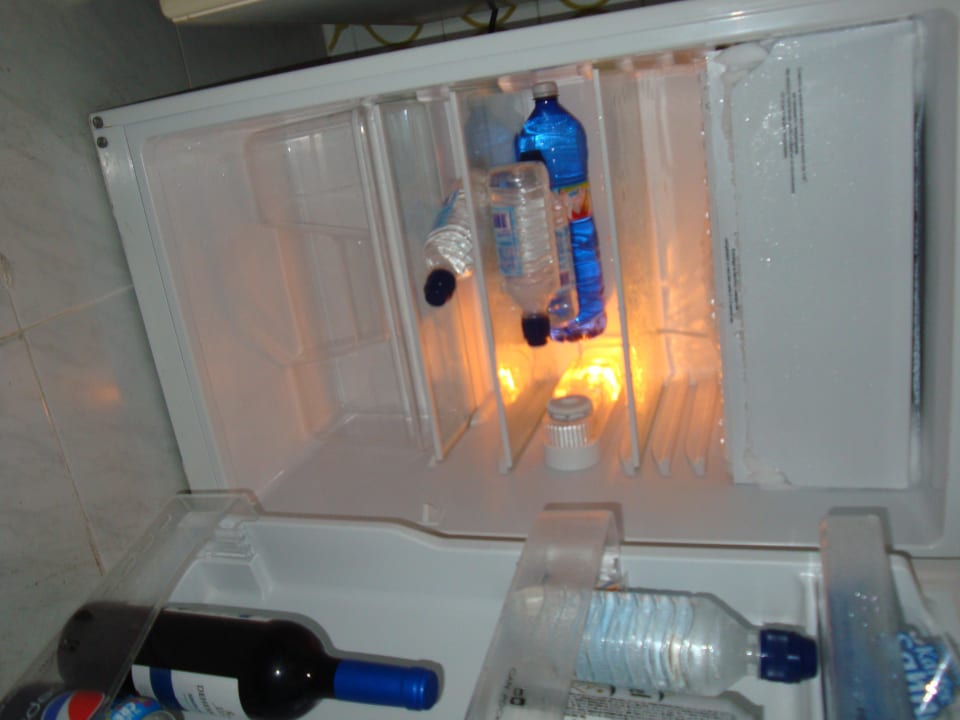 Großer Kühlschrank Hotel Europalace