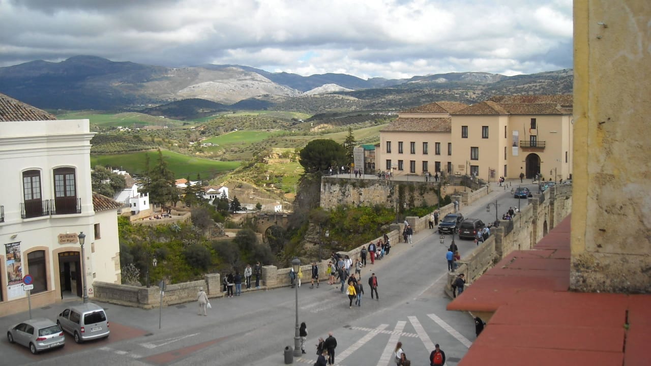 Von der Dachterrasse Zimmer 227 Hotel Parador de Ronda