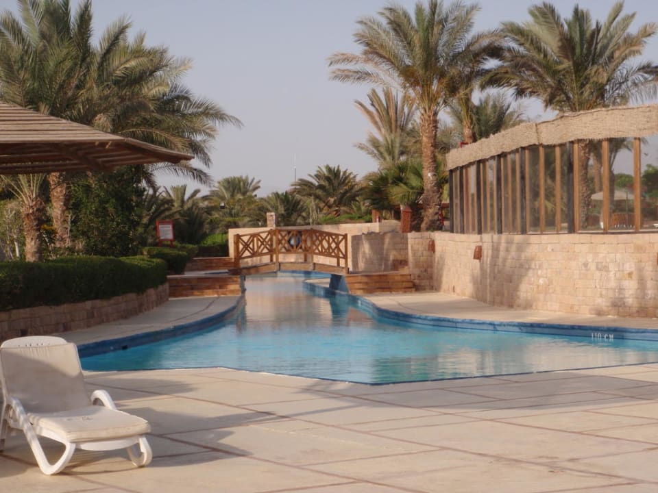 Pool Fort Arabesque Resort, Spa & Villas