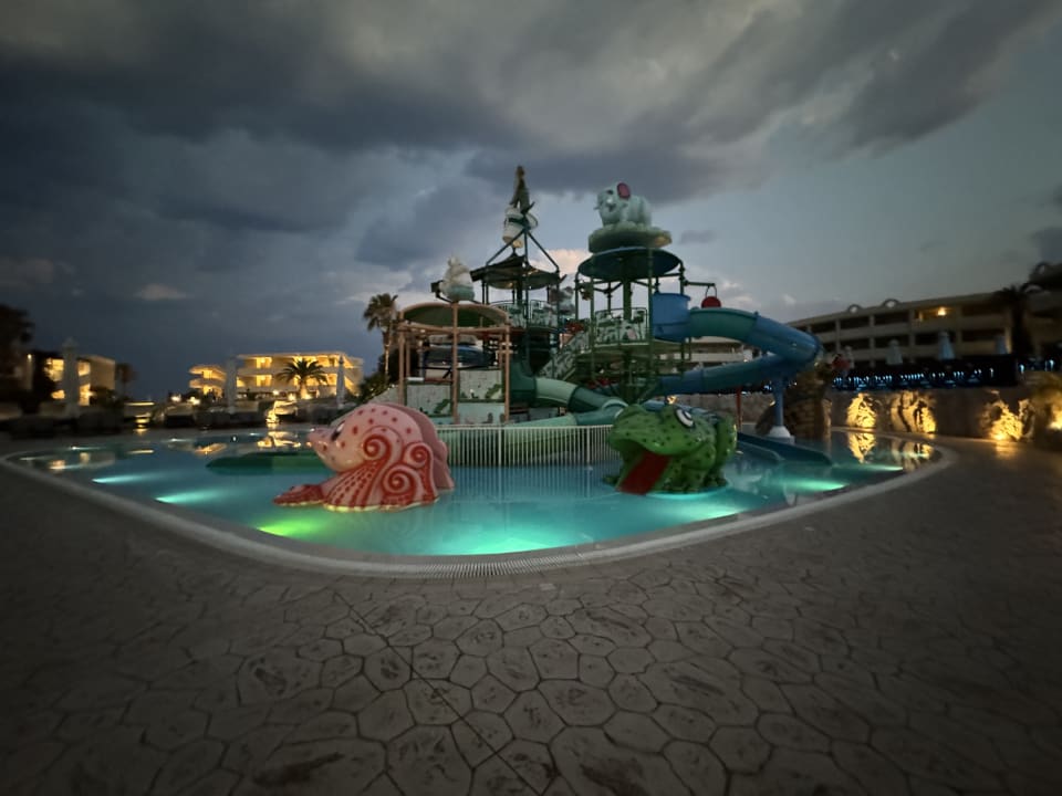 Pool Hotel Kalithea Horizon Royal