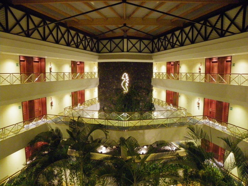 Hotelflur Hipotels Natura Palace