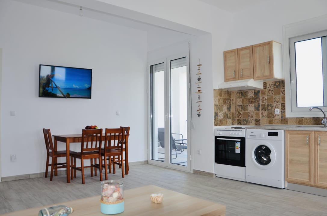 Zimmer Helona Houses