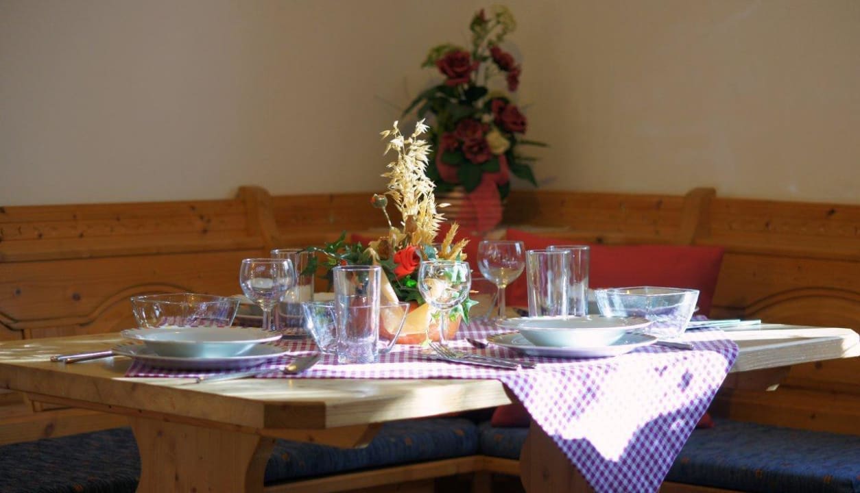 Esstisch in der Wohnküche Ferienhaus & Ferienwohnung Füssen Ostallgäu