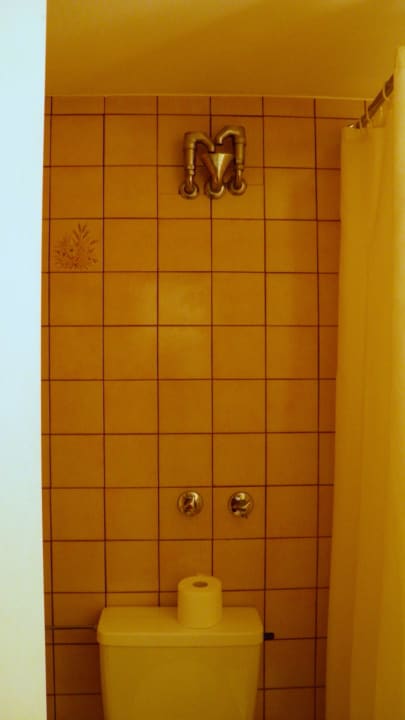 Bad mit Dusche.. Hotel Pfefferburg