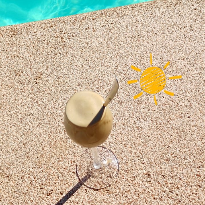 Pool Hotel President