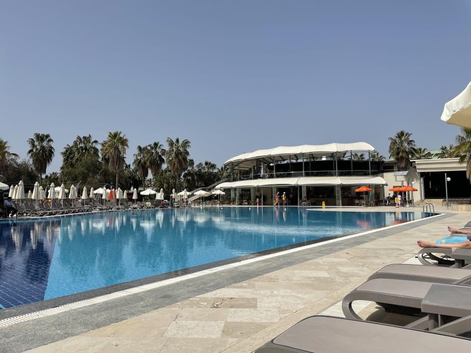 Pool VONRESORT Golden Coast