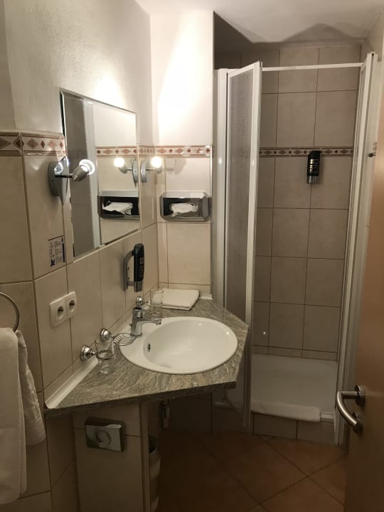 Zimmer Berghotel & Chalets Adersberg