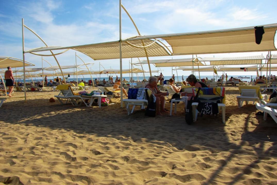 Am Hotelstrand TUI BLUE Xanthe