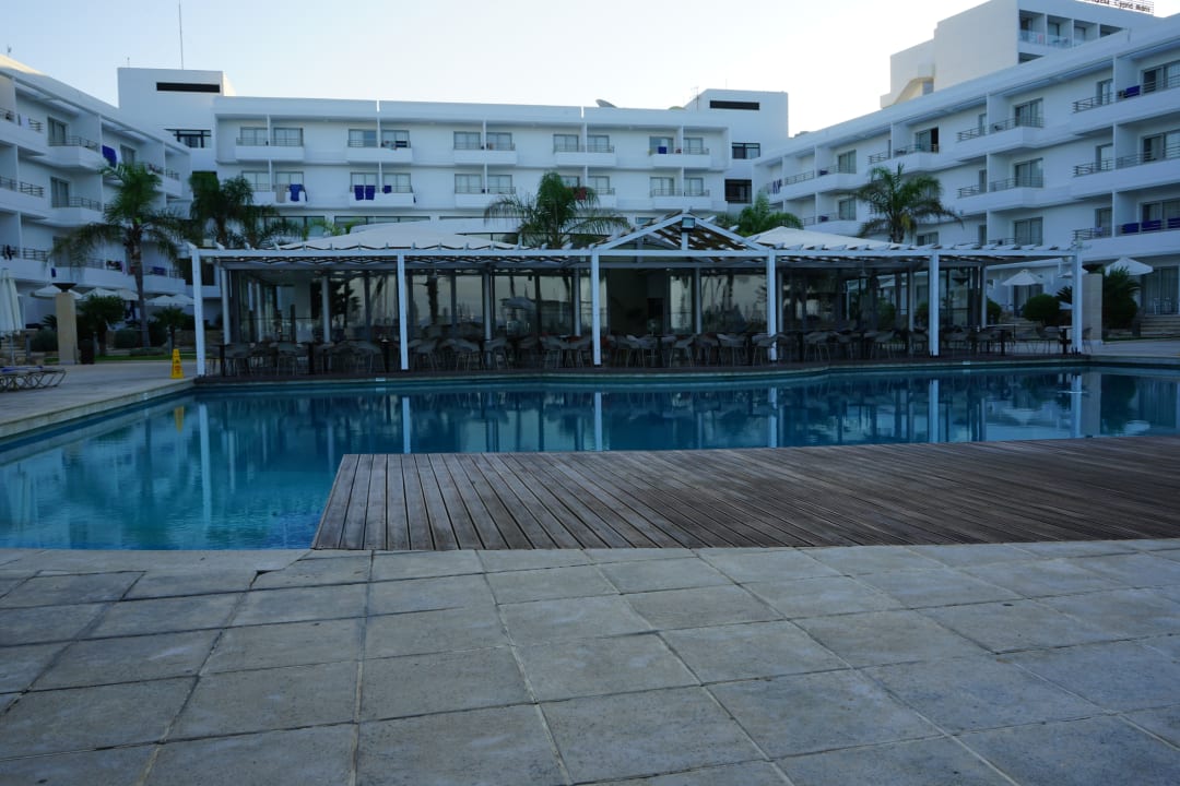 Pool Louis Ledra Beach