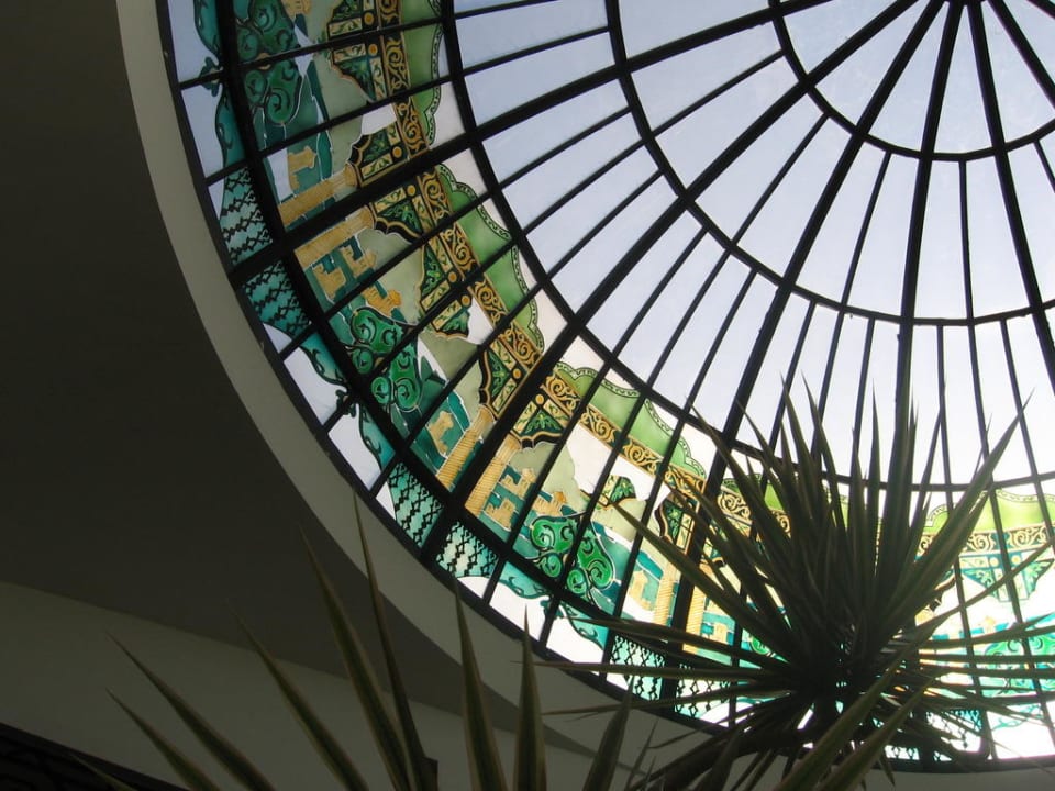 Купол над холом отеля Ali Baba Palace Hotel