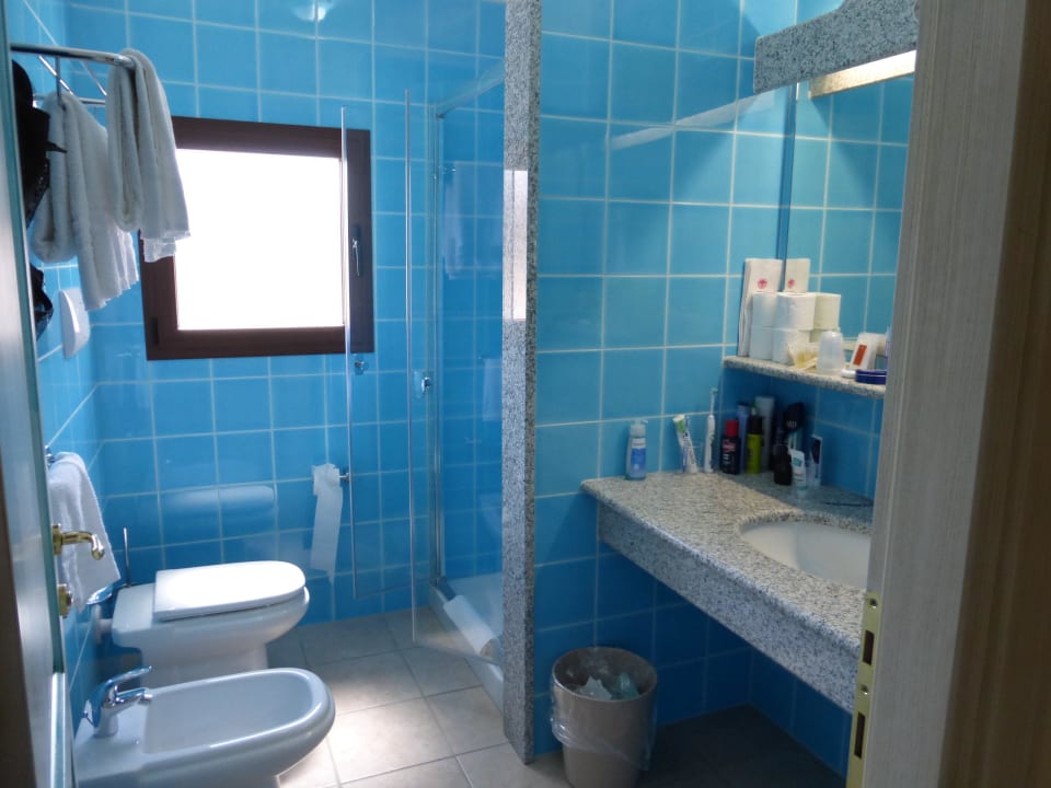 Badezimmer (Zimmer-Nr. 1323) Budoni Resort