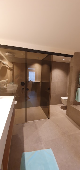 Zimmer Neuhaus Zillertal Resort