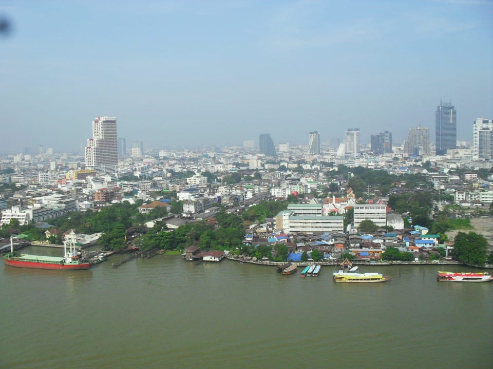 Blick vom Balkon 22. Stock Chatrium Hotel Riverside Bangkok