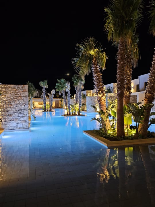 Pool White Dreams Resort & Anex