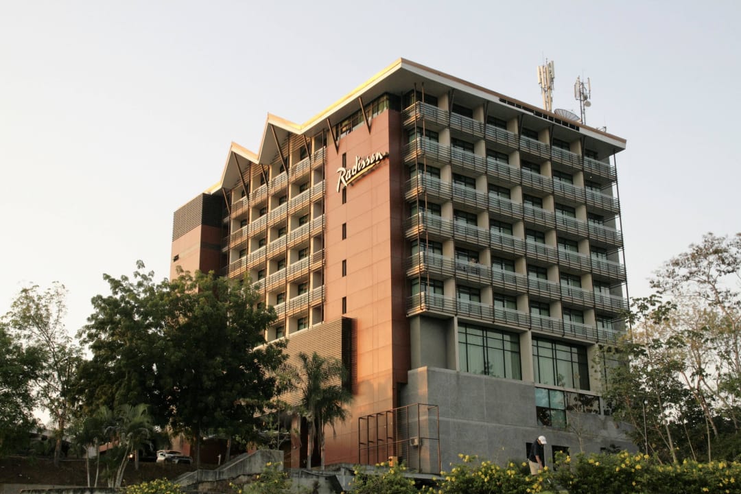 Hotel Summit Rainforest & Golf Resort