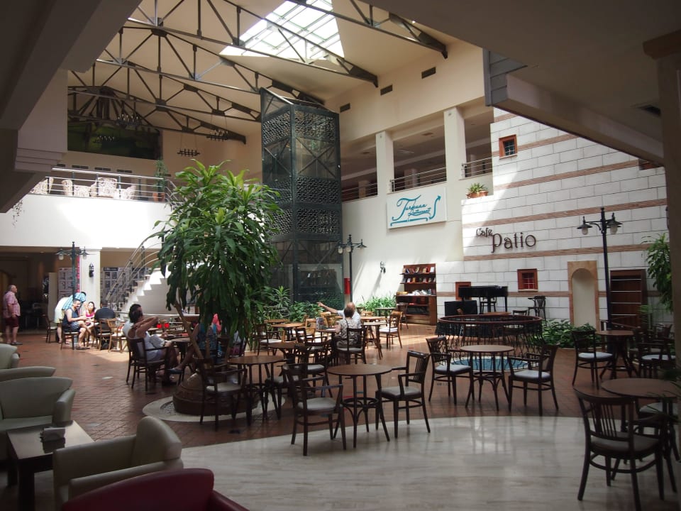 Sitzmöglichkeit drinnen Salamis Bay Conti Resort Hotel & Casino