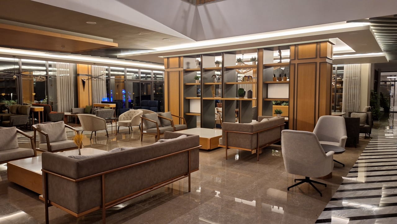 Lobby Diamond De Luxe Hotel & Spa