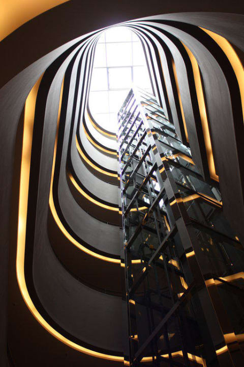 Der Fahrstuhl zu den Zimmern Townhouse Dresden