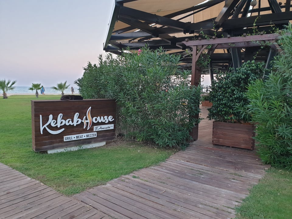 Gastro Xanadu Resort Hotel