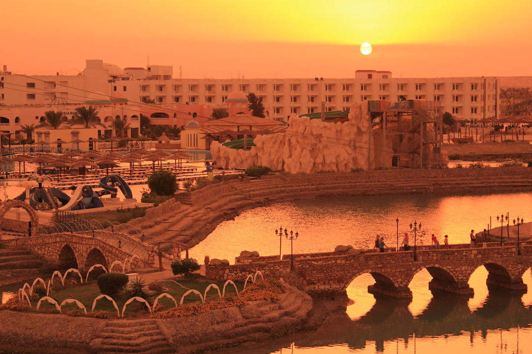 Sonnenuntergang Crystal Beach Hotel & Aquapark