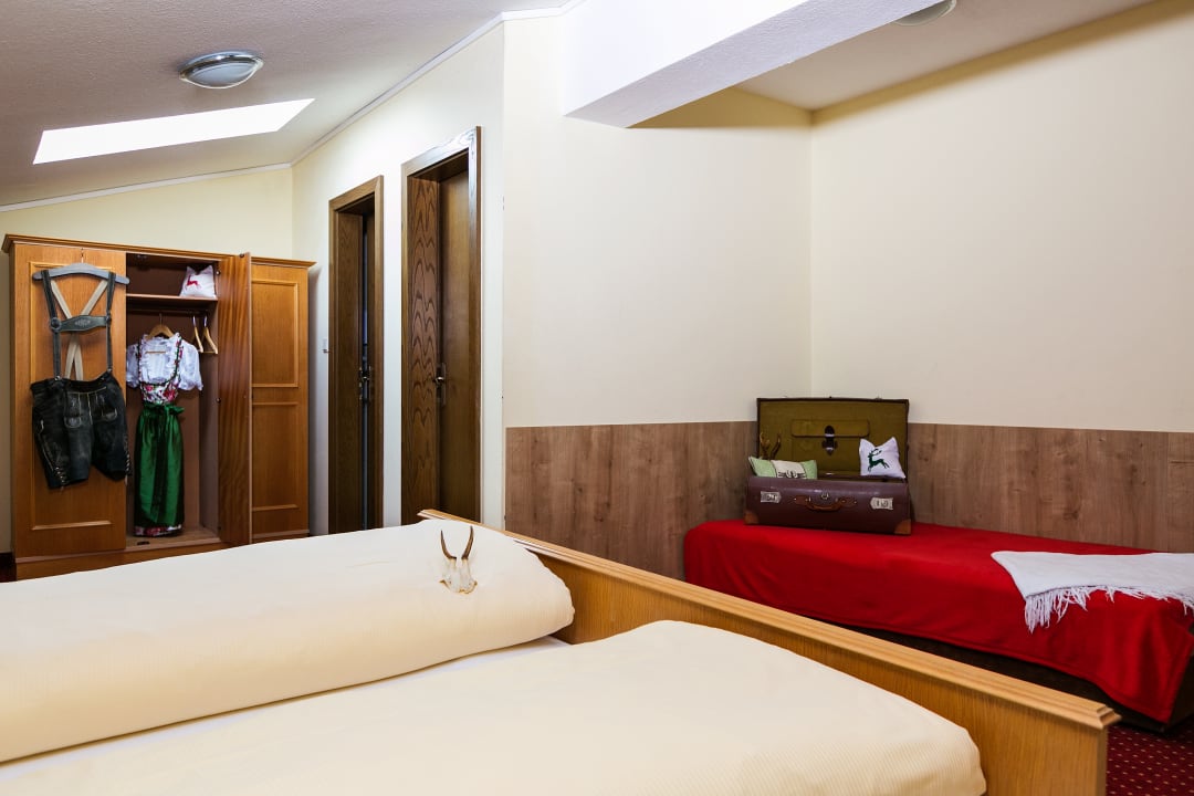 Zimmer Traditionsgasthof Weißbacher