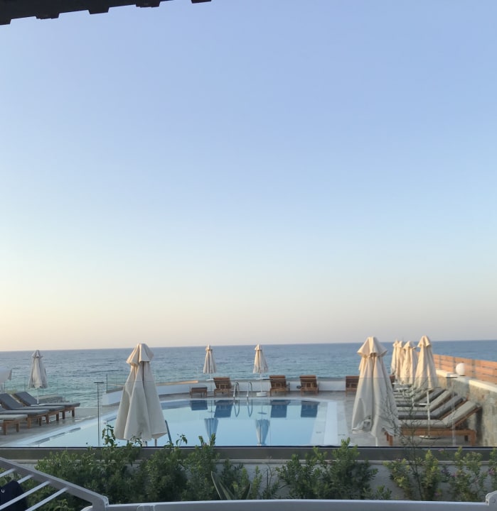 Außenansicht Alexander Beach Hotel & Village Resort