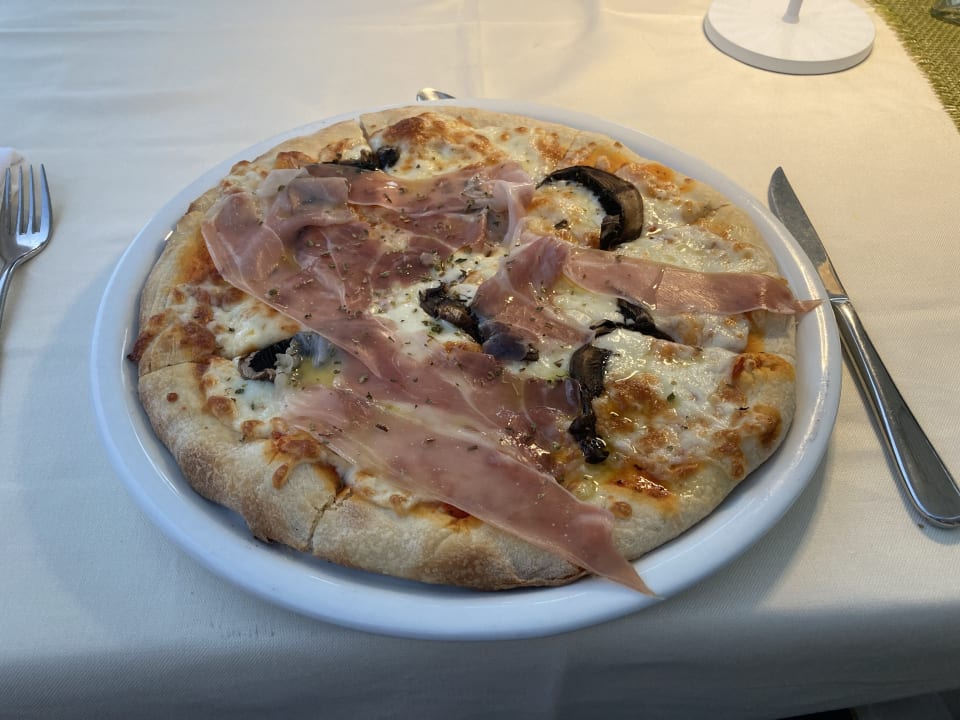 Gastro Anissa Beach & Village